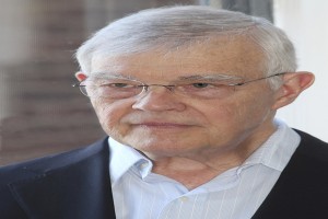 Portrait of author Gary Gutting